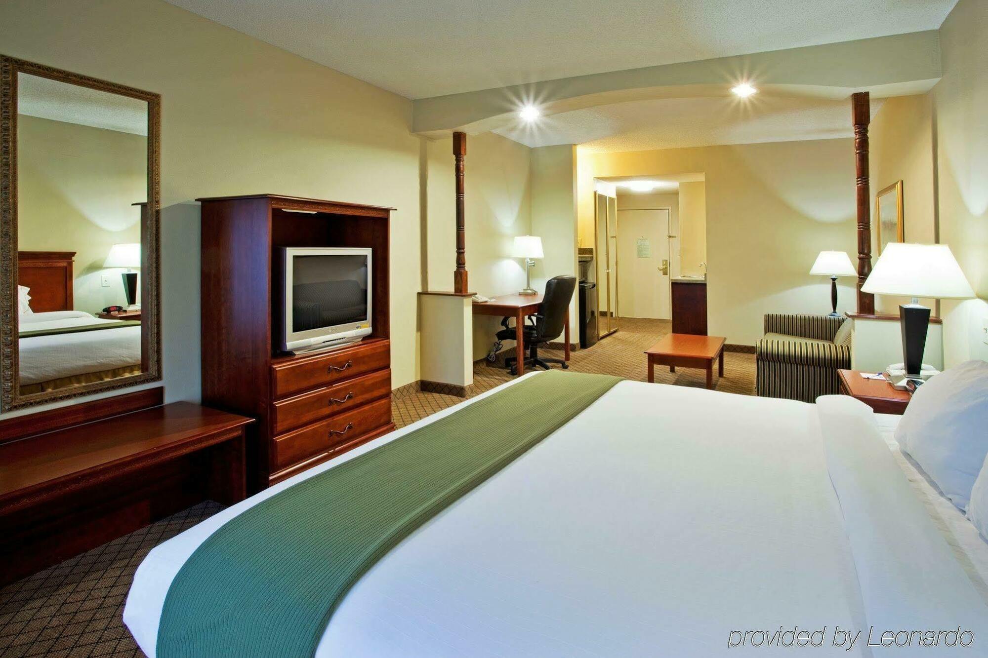Country Inn & Suites By Radisson, Griffin, Ga Екстер'єр фото