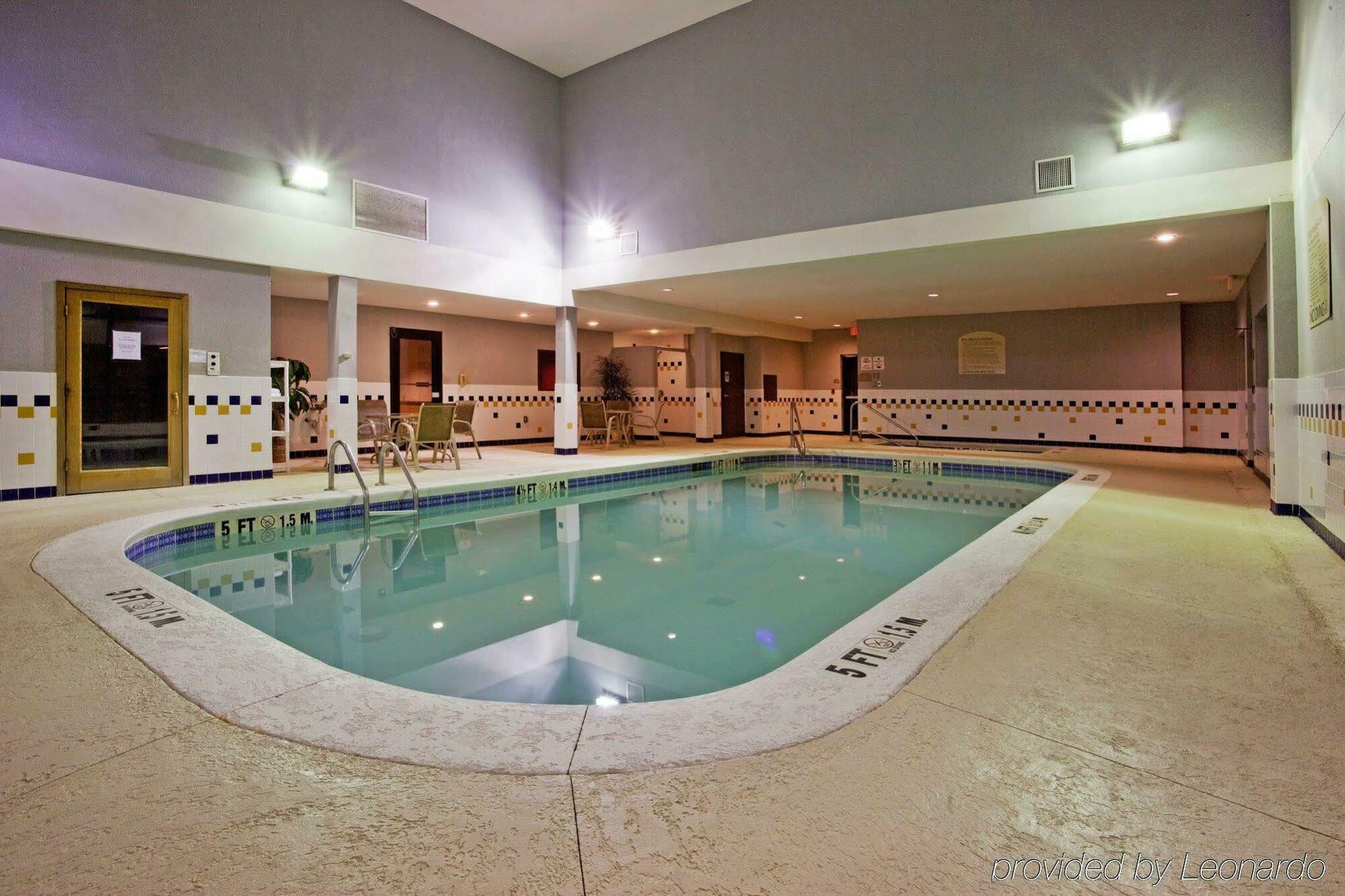Country Inn & Suites By Radisson, Griffin, Ga Екстер'єр фото